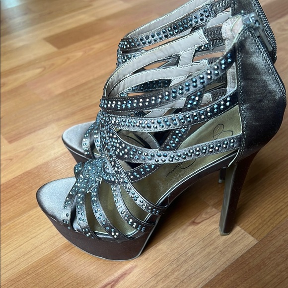 Jessica Simpson Silver Rhinestone Heels - Picture 2 of 7